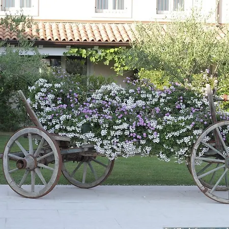 Relais Rossar Boutique Garda&hills Costermano