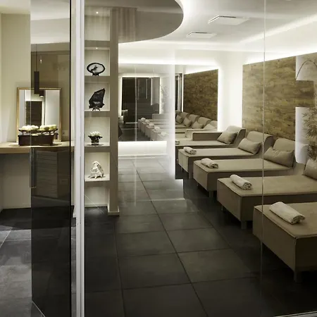 Relais Rossar Boutique Garda & Hills Otel 3*