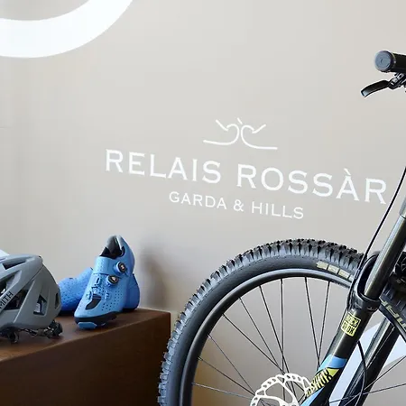 Relais Rossar Boutique Garda & Hills 3* Costermano