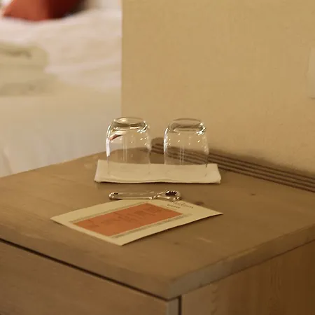 Relais Rossar Boutique Garda & Hills