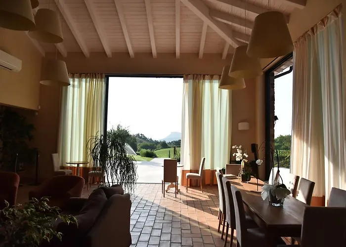 酒店 Relais Rossar Boutique Garda & Hills 4*
