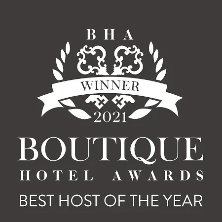 Relais Rossar Boutique Garda & Hills 4* 科斯特曼诺
