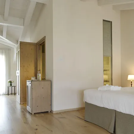 酒店 Relais Rossar Boutique Garda & Hills 科斯特曼诺