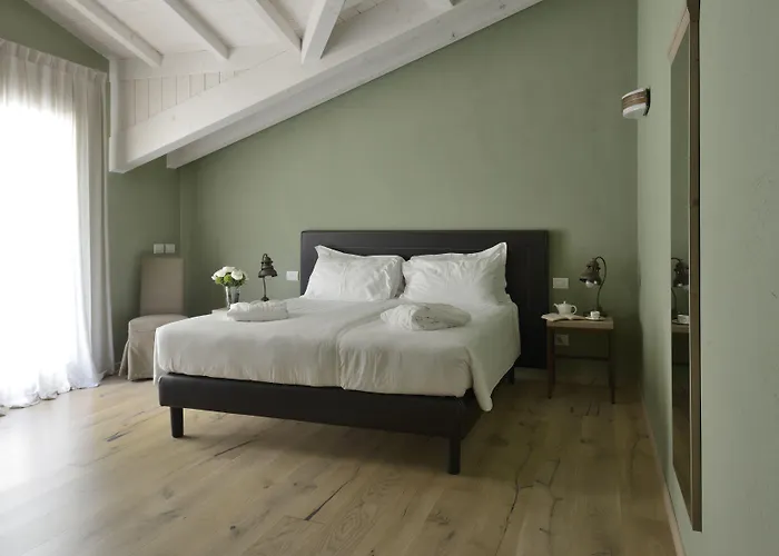 Relais Rossar Boutique Garda & Hills Costermano