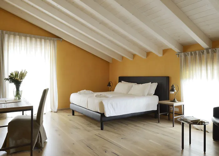 Relais Rossar Boutique Garda & Hills Hotel